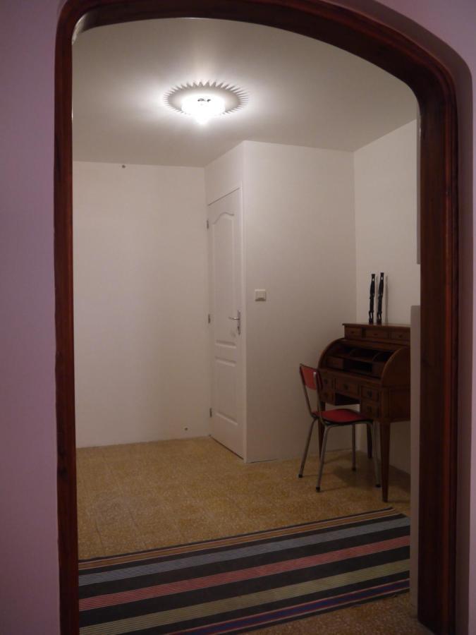 Maison Sympa En Centre Ville 90M2 Arles Buitenkant foto